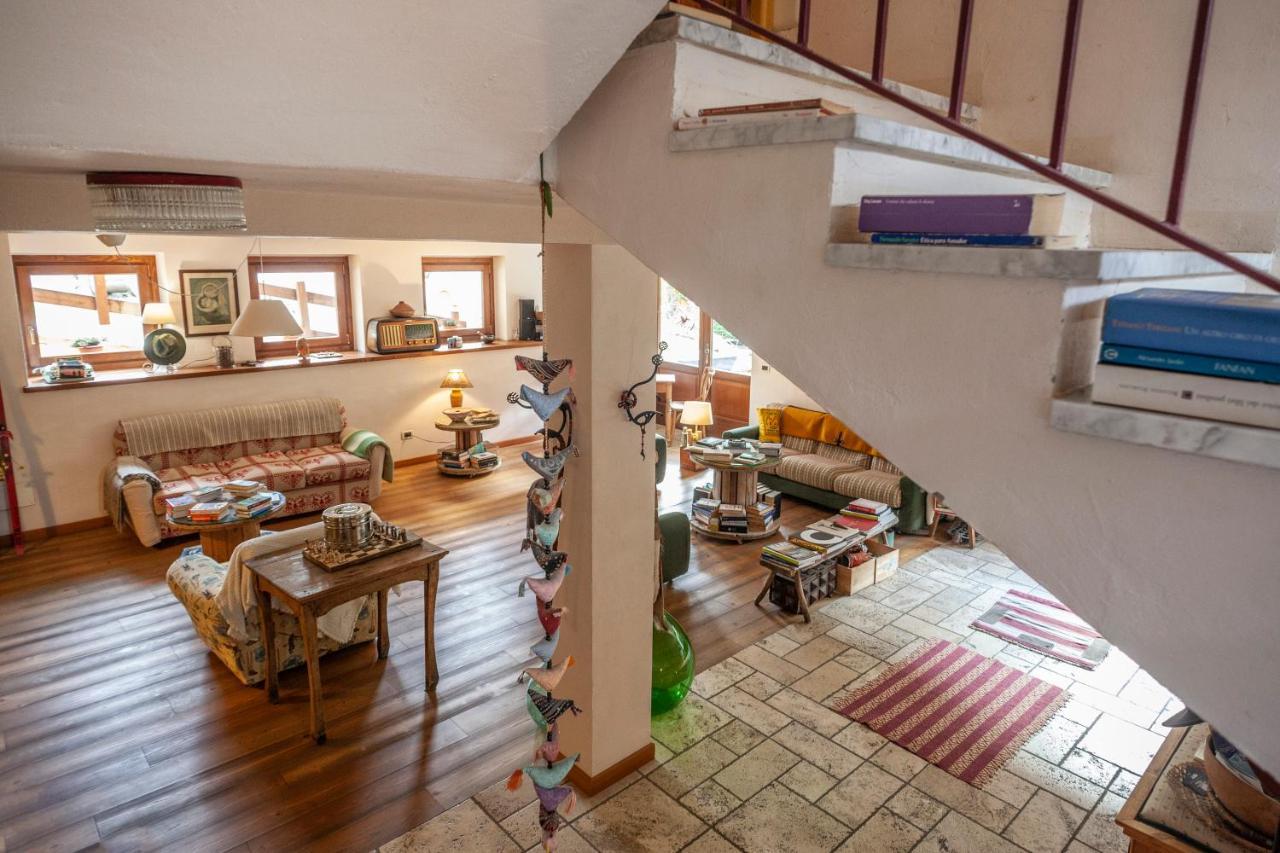 Maison Le Champ B&B Questa Casa Non E Un Albergo La Salle Ngoại thất bức ảnh