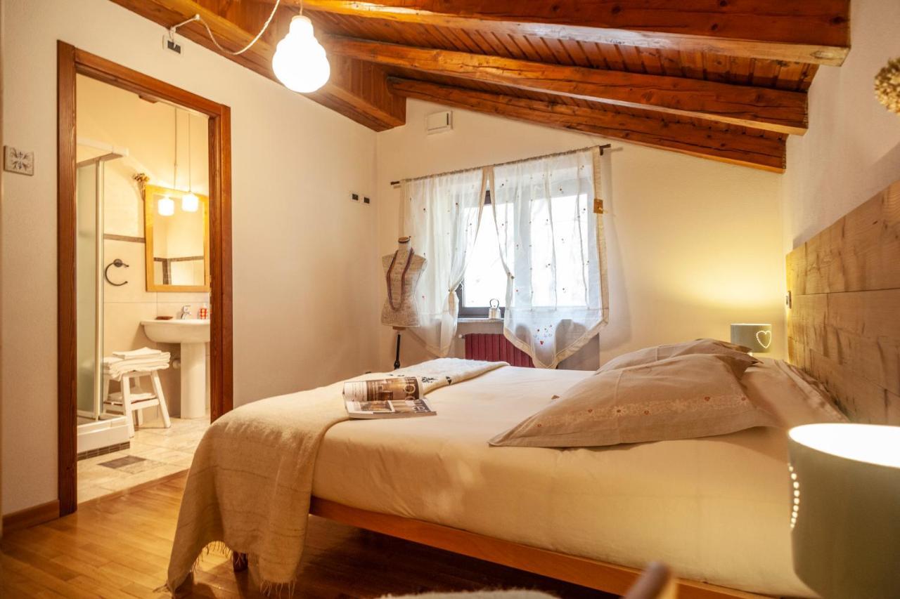 Maison Le Champ B&B Questa Casa Non E Un Albergo La Salle Ngoại thất bức ảnh