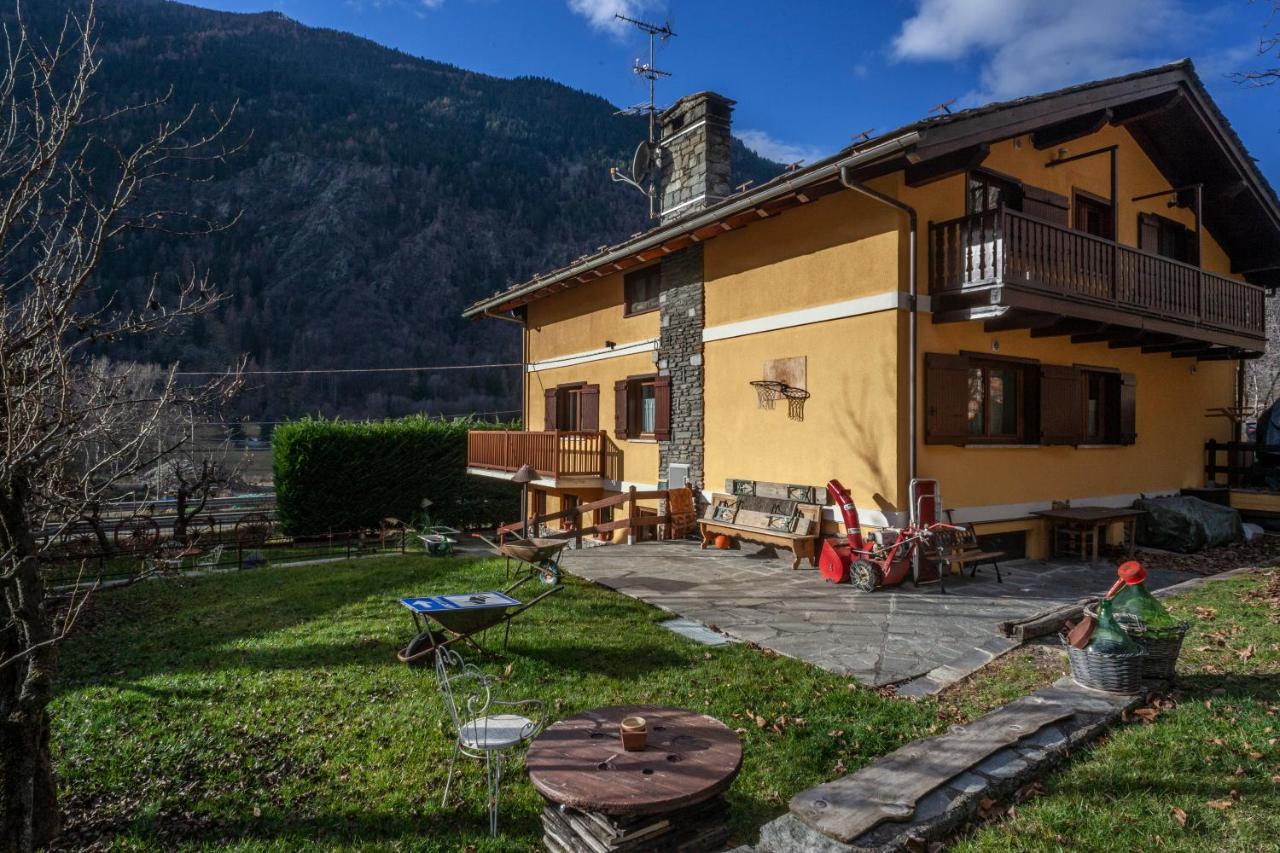 Maison Le Champ B&B Questa Casa Non E Un Albergo La Salle Ngoại thất bức ảnh